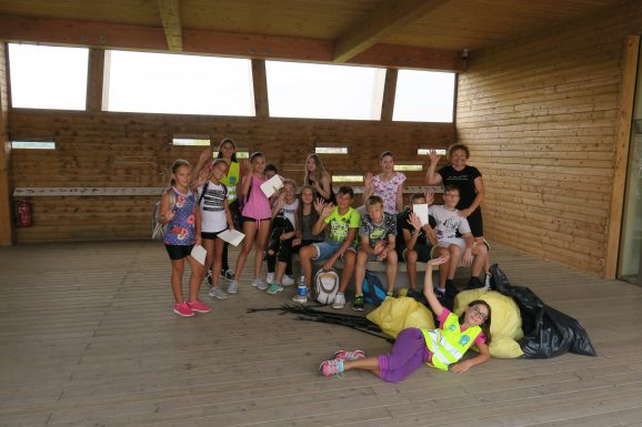 Udeleženci izleta »S kolesom ali peš v naravo«, foto: Bojana Lipej